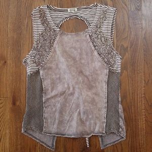 gimmicks by BKE Open Back Tank